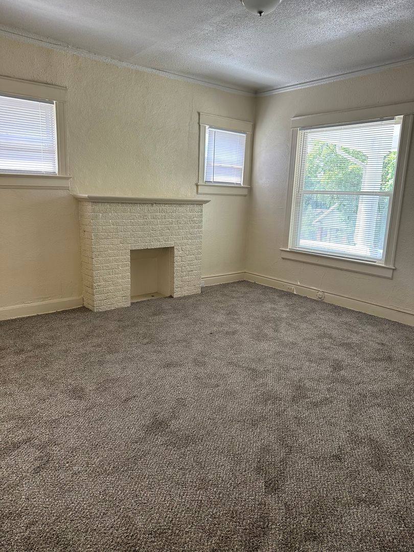 House for rent at 4405 Norledge Ave, Kansas City, MO 64123