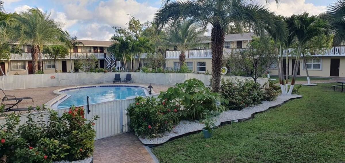 Apartment for rent at 2900 NE 17th Ave, Pompano Beach, FL 33064