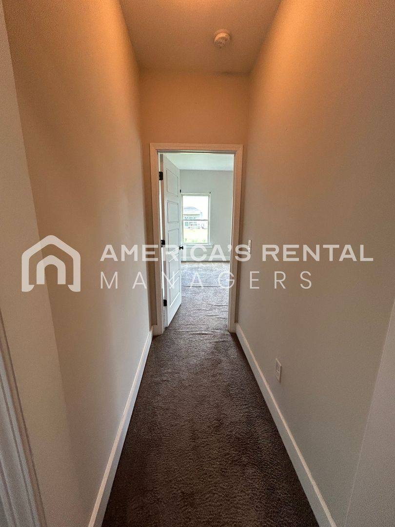 House for rent at 229 Union Station Dr, Calera, AL 35040