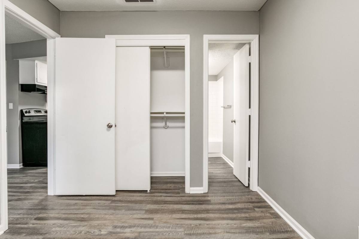 Apartment for rent at 3050 N 58th St, Kansas City, KS 66104