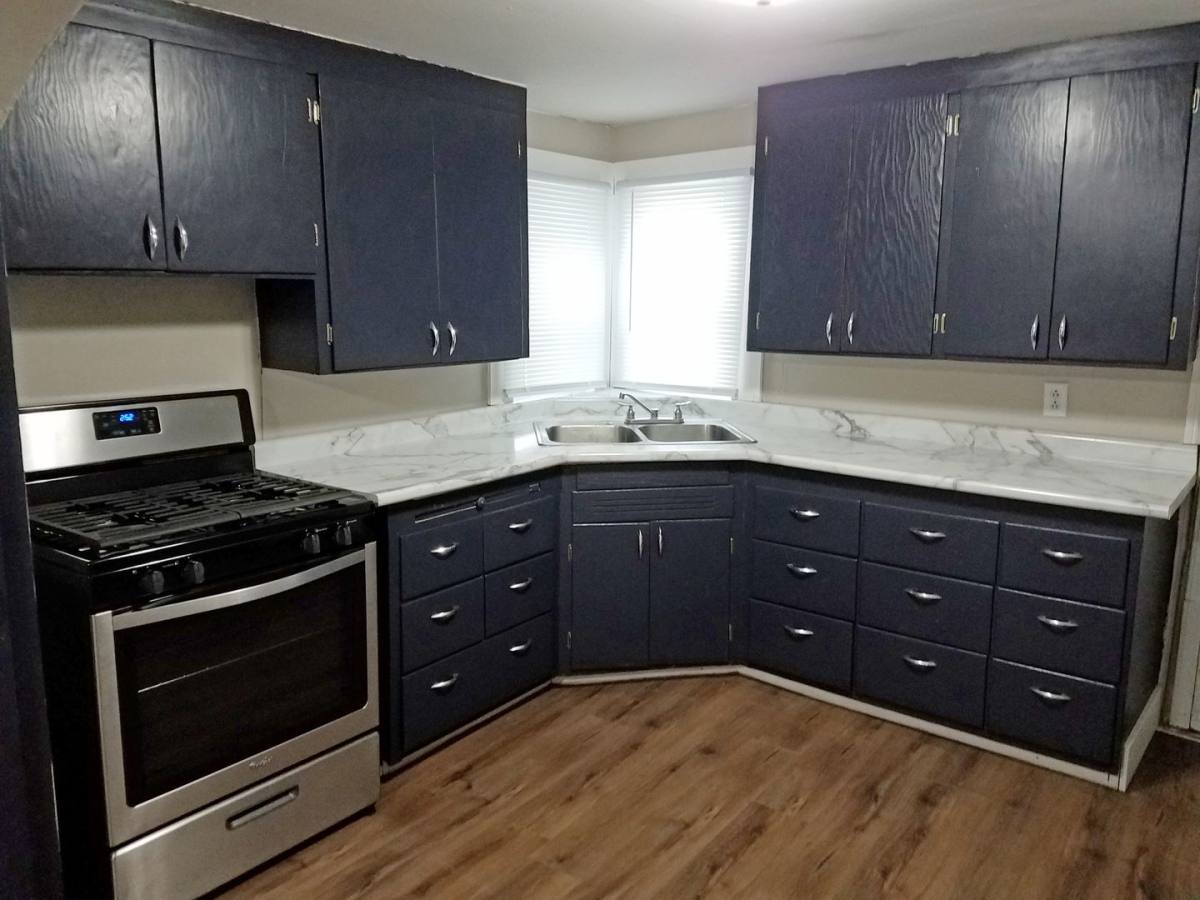 Apartment for rent at 936 Redfield St, La Crosse, WI 54601
