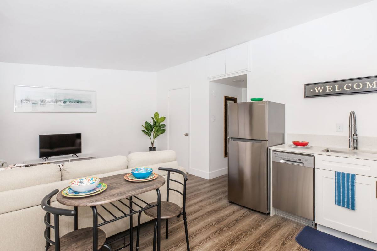 Apartment for rent at 1625 E Prince Rd, Tucson, AZ 85719