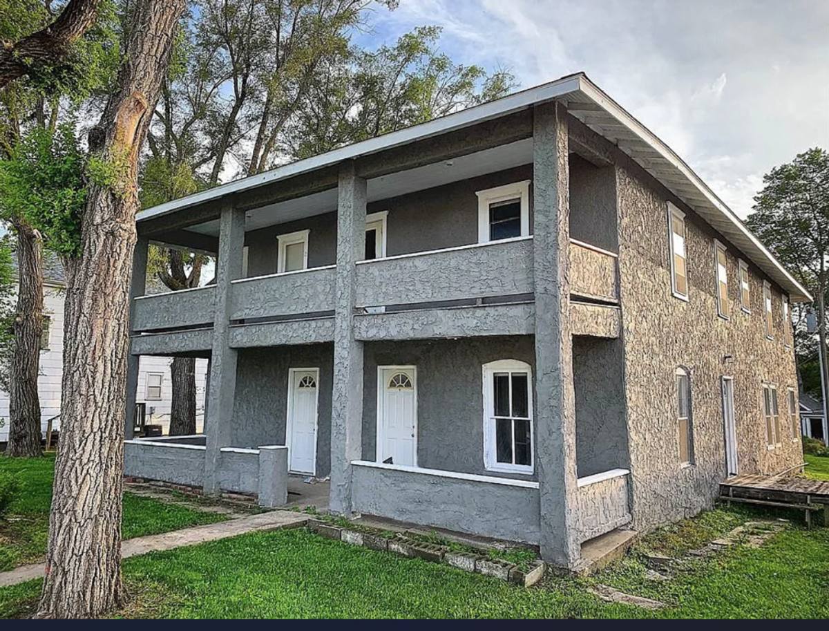 Apartment for rent at 316 N Filmore St, Maryville, MO 64468