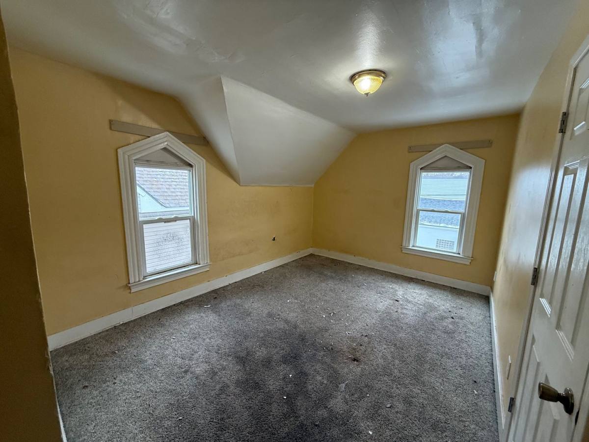 House for rent at 306 Laredo St, McKeesport, PA 15133