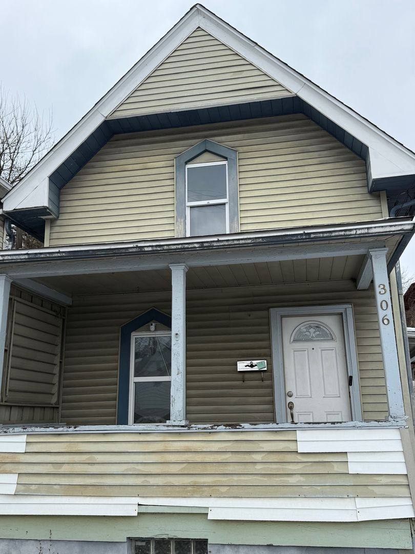House for rent at 306 Laredo St, McKeesport, PA 15133