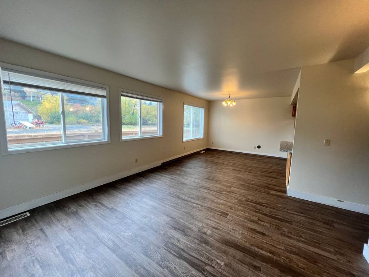 Apartment for rent at 1304 N Brooklane, Ellensburg, WA 98926