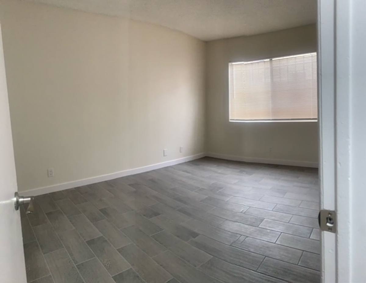 Apartment for rent at 1064 Cedar Ave, Long Beach, CA 90813