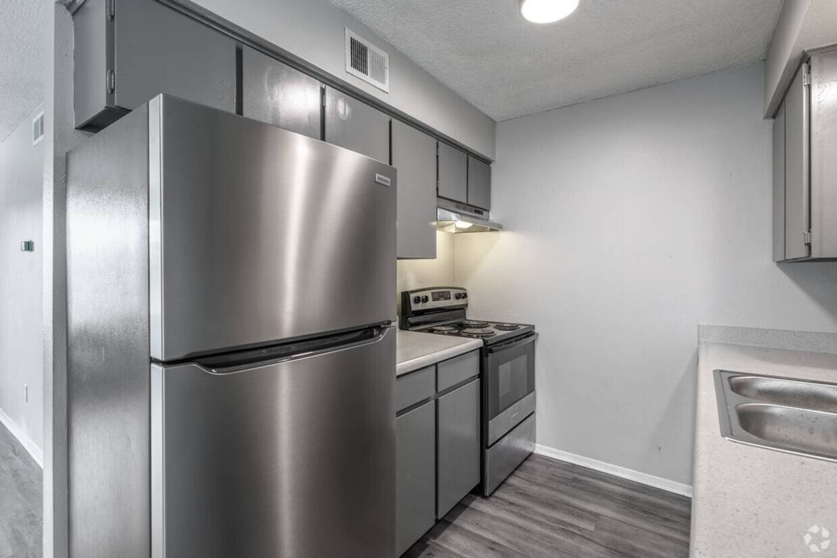 Apartment for rent at 55 Ranchwood Blvd, Yukon, OK 73099