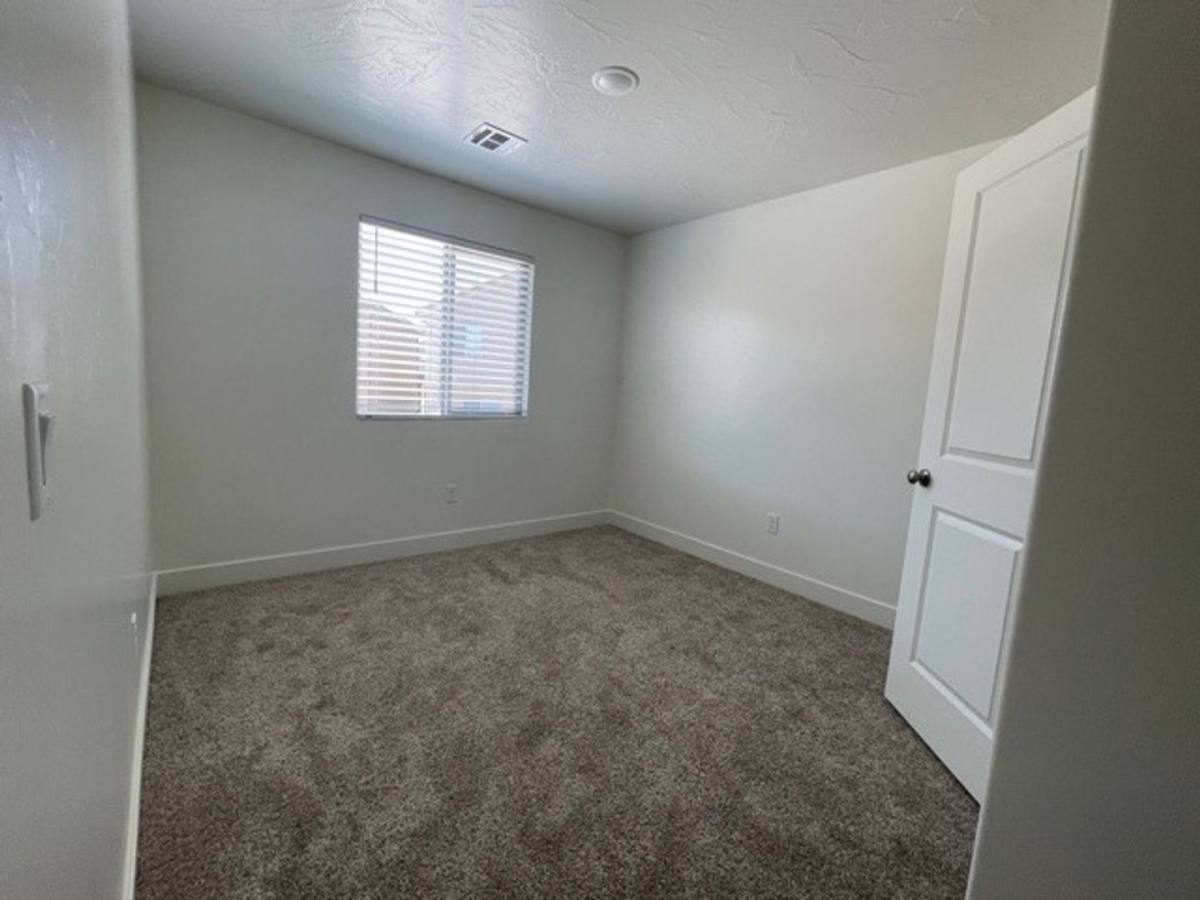 House for rent at 5888 S Fairlane Way, Saint George, UT 84790