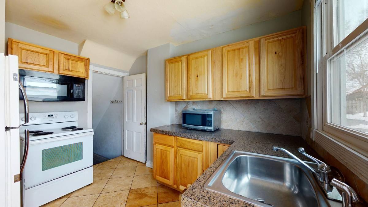House for rent at 912 Grand Ave, Ames, IA 50010
