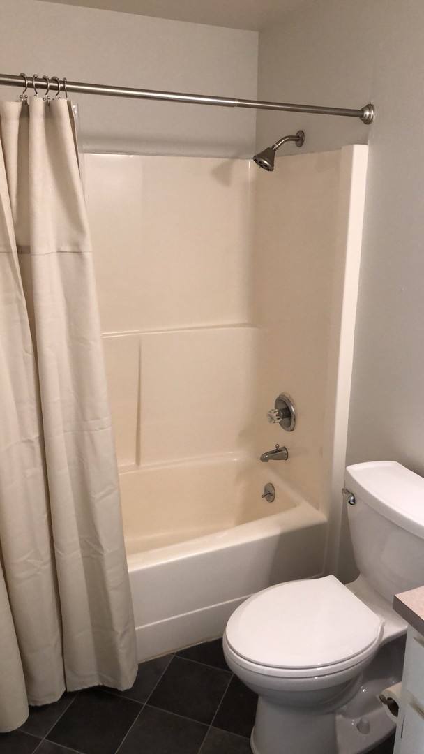 Apartment for rent at 1011 SW 149th St, Seattle, WA 98166
