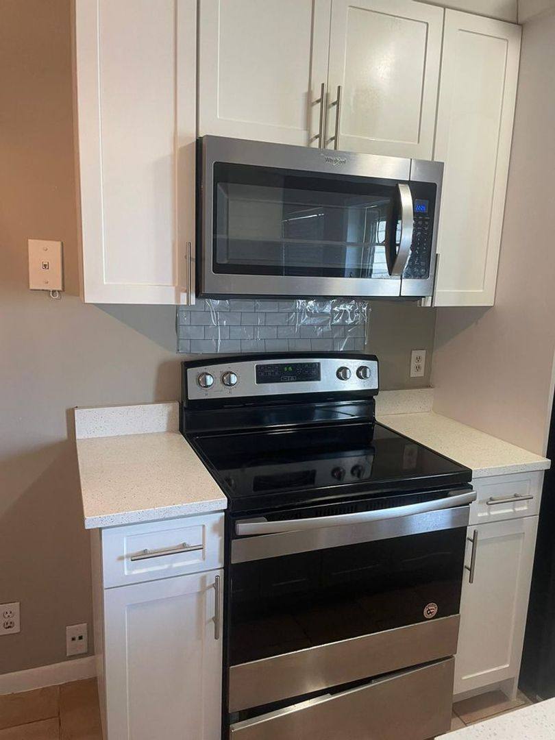 Apartment for rent at 702 N L St, Lake Worth Beach, FL 33460