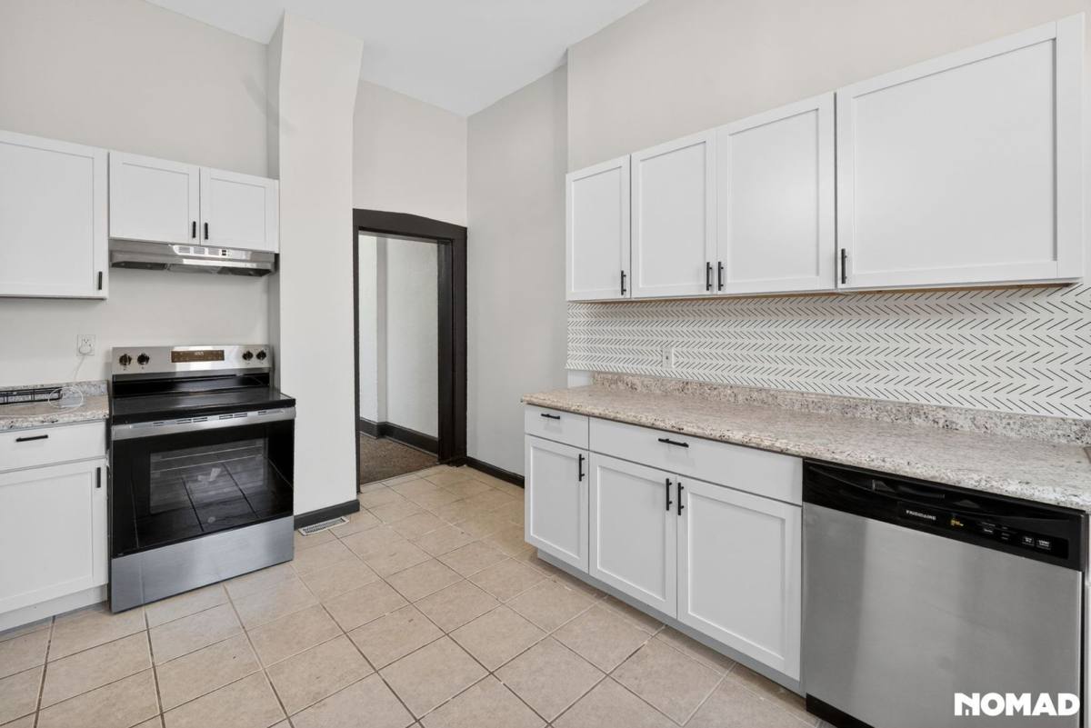 Townhouse for rent at 2636 Arsenal St, Saint Louis, MO 63118