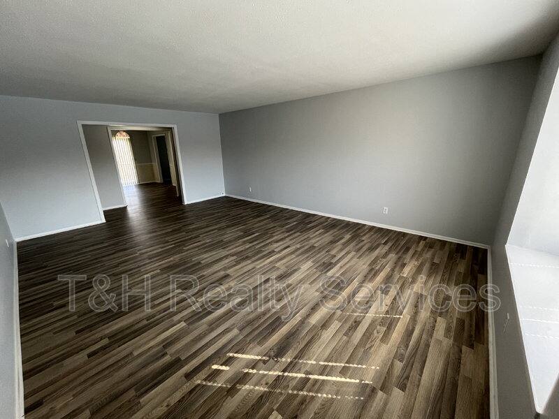 Apartment for rent at 857 Indigo Way, Indianapolis, IN 46260