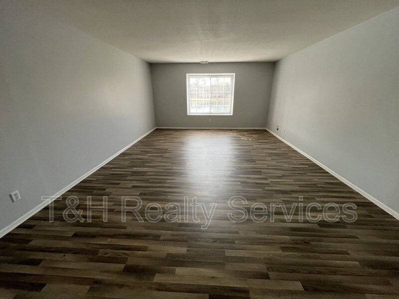 Apartment for rent at 857 Indigo Way, Indianapolis, IN 46260