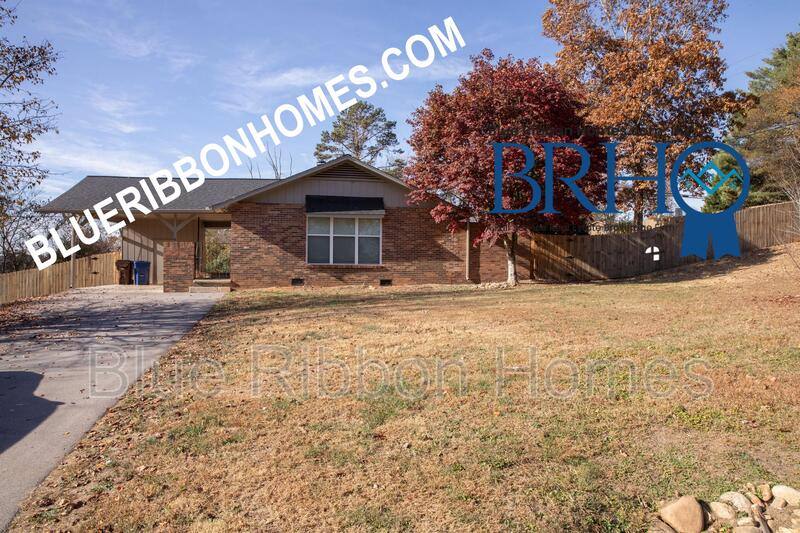 House for rent at 501 Idlewood Lane, Knoxville, TN 37923