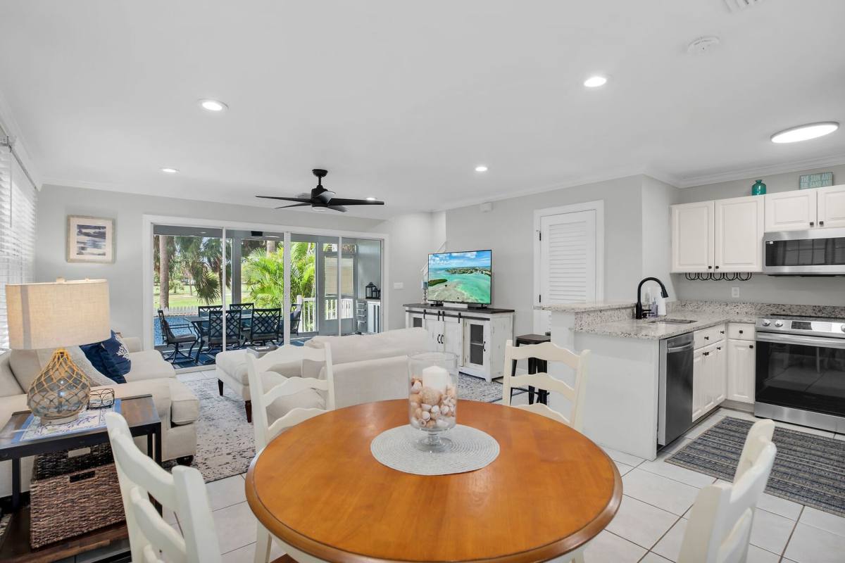 Townhouse for rent at 58 Golf Club Dr, Key West, FL 33040