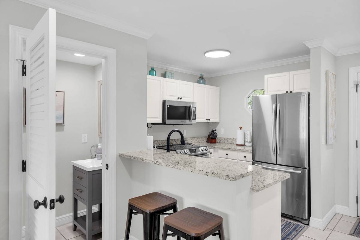 Townhouse for rent at 58 Golf Club Dr, Key West, FL 33040