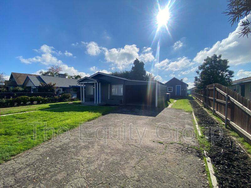 Apartment for rent at 837 Evening Glow Ave, Reedley, CA 93654