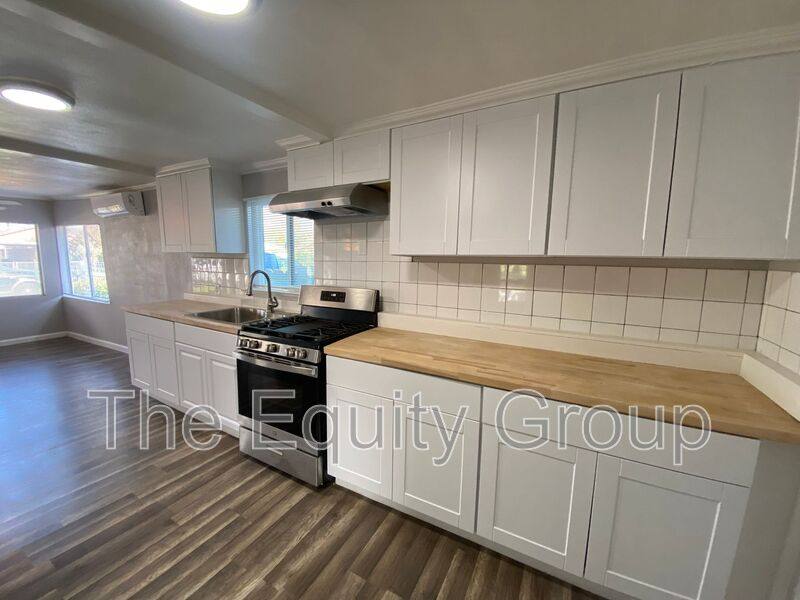 Apartment for rent at 837 Evening Glow Ave, Reedley, CA 93654