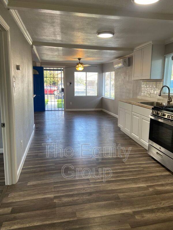 Apartment for rent at 837 Evening Glow Ave, Reedley, CA 93654