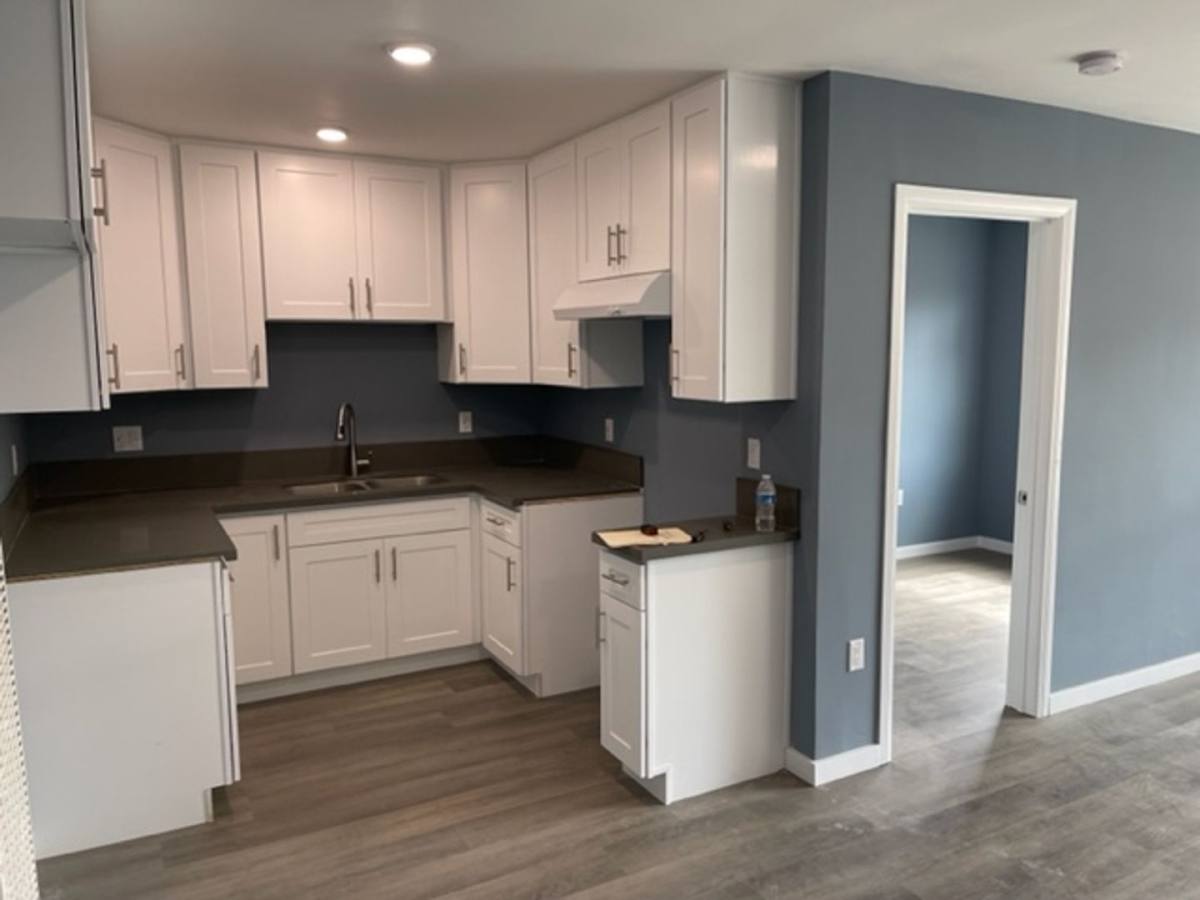 Apartment for rent at 5000 W Coliseum St, Los Angeles, CA 90016