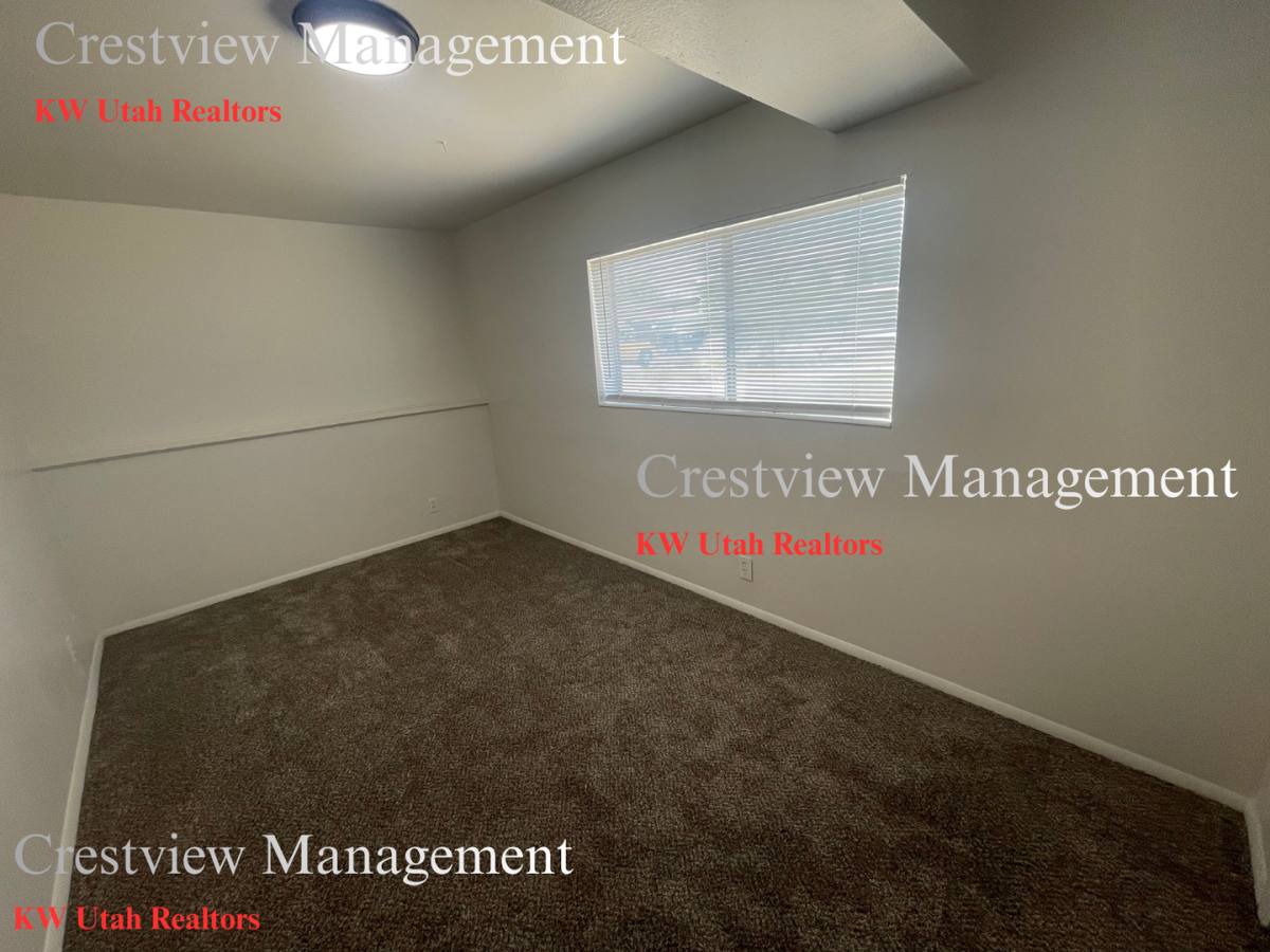 Apartment for rent at 3524 W Parkway Blvd, West Valley City, UT 84119