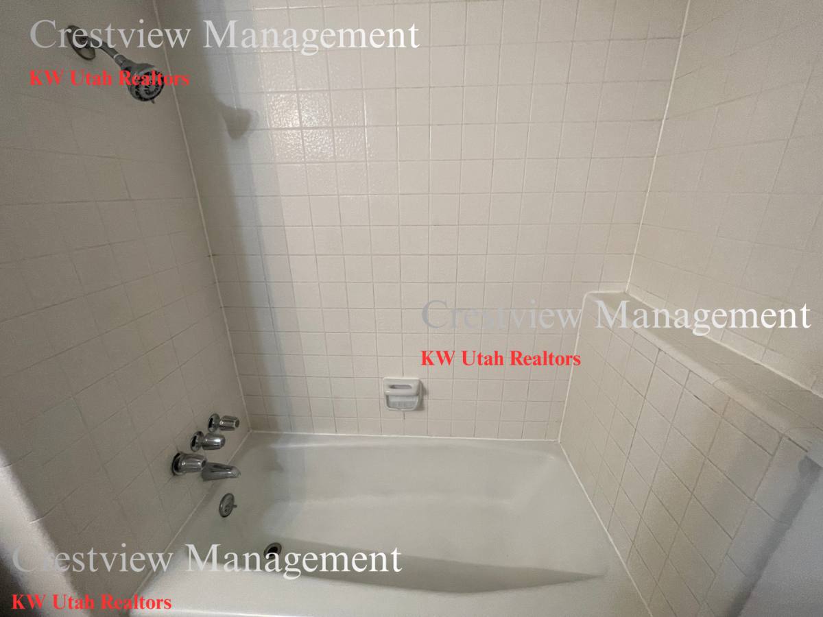 Apartment for rent at 3524 W Parkway Blvd, West Valley City, UT 84119