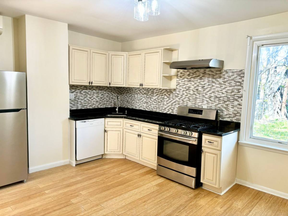 Apartment for rent at 6 Rademan Place, Jersey City, NJ 07310