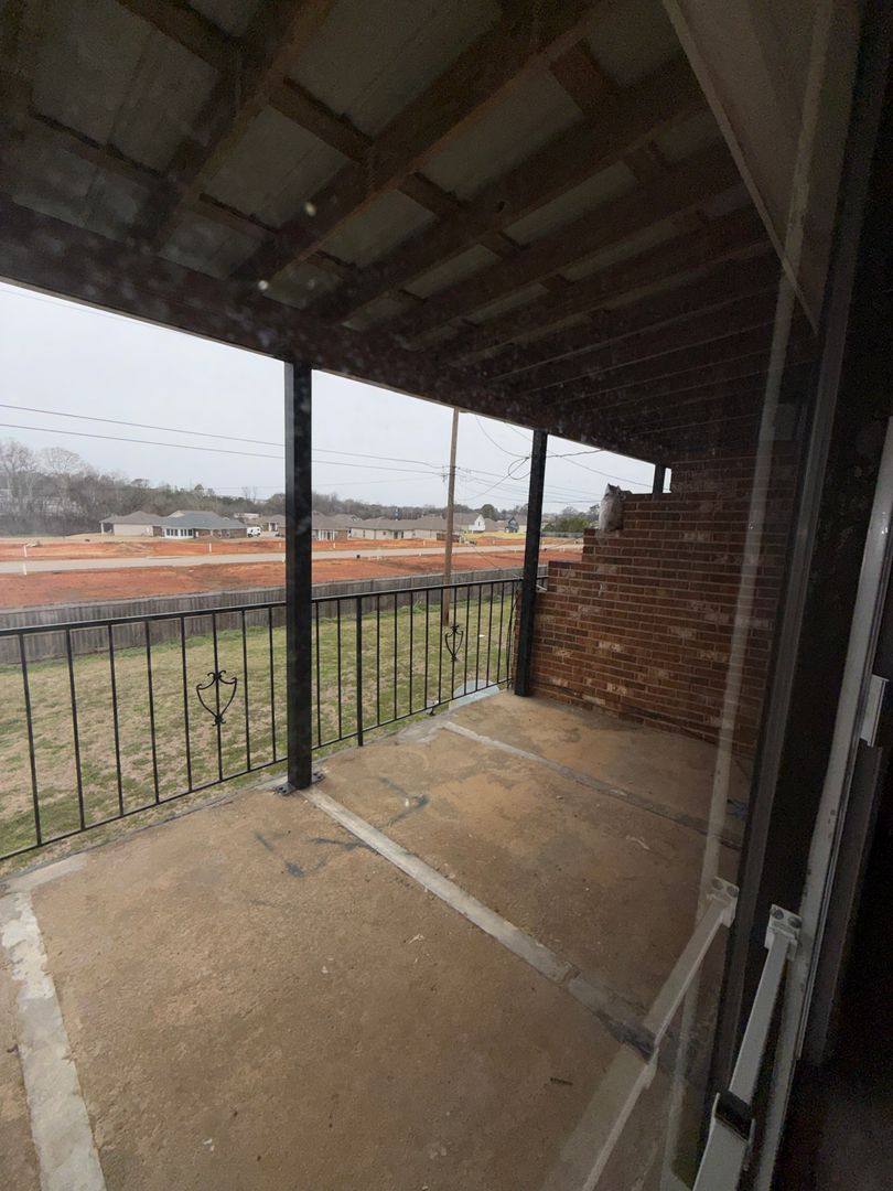 Apartment for rent at 206 Cloverleaf Dr, Athens, AL 35611