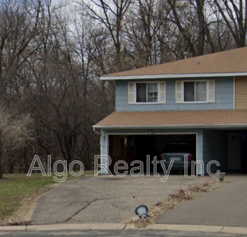 House for rent at 15598 Garfield Circle, Eden Prairie, MN 55344