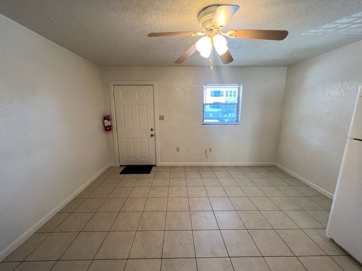 Apartment for rent at 1406 SW 18th Place, Gainesville, FL 32608