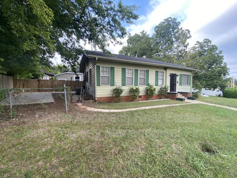 House for rent at 5001 Farrell Ave, Fairfield, AL 35064