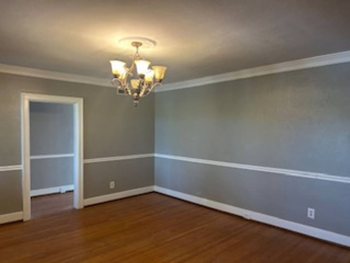 Apartment for rent at 1301 Pickett St, Radford, VA 24141