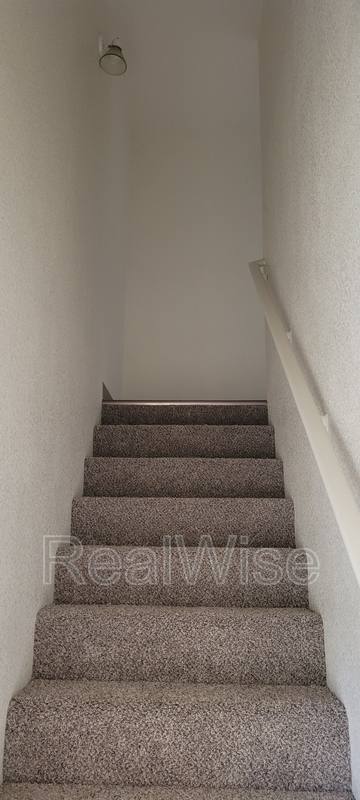 House for rent at 715 SW Laurel St, Grants Pass, OR 97526