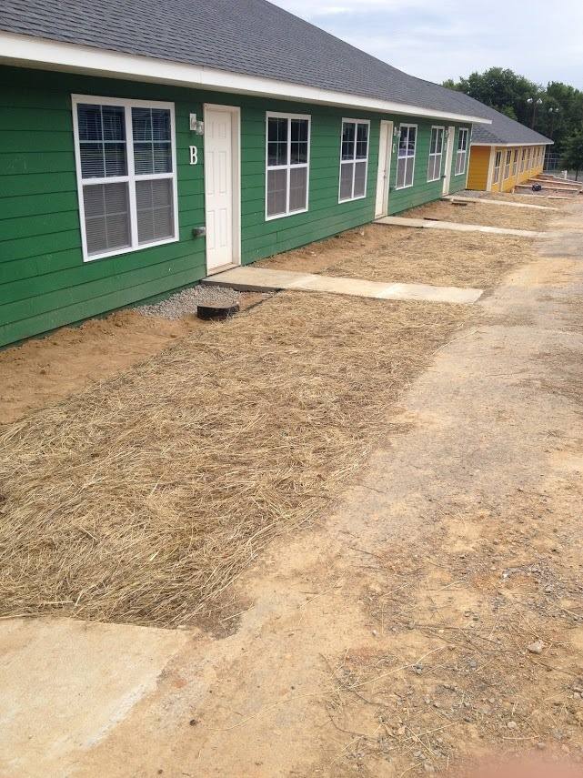 Apartment for rent at 527 Pool St, Decatur, AR 72722