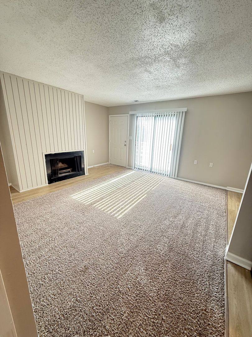 Apartment for rent at 7677 E 21st St, Wichita, KS 67206