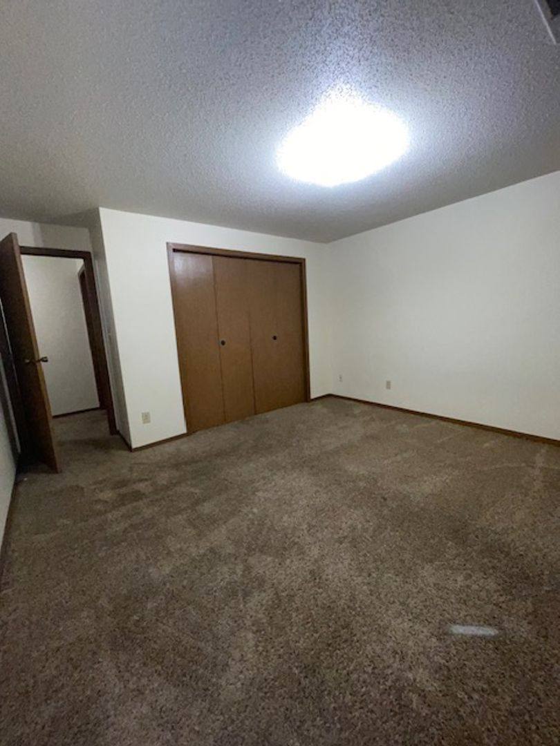 Apartment for rent at 718 W 12th St, Sioux Falls, SD 57104
