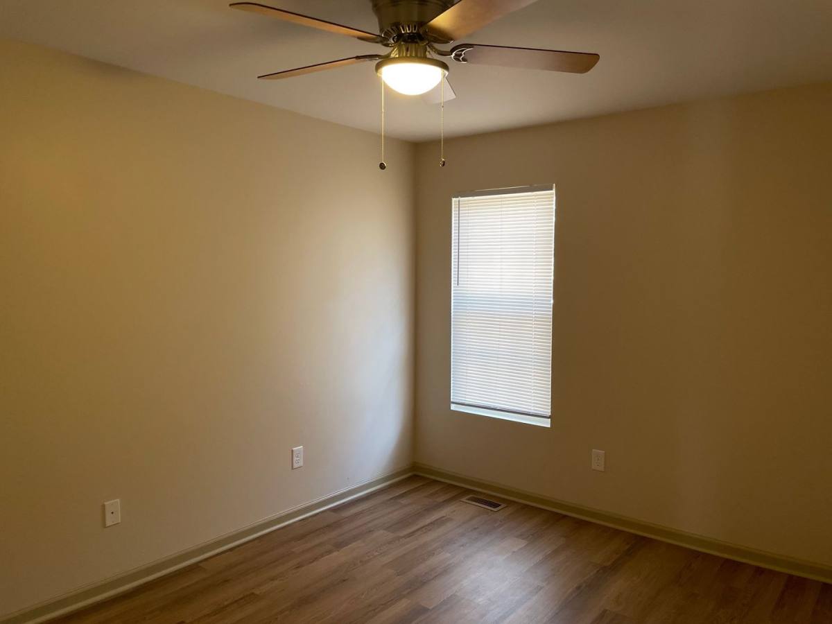 Apartment for rent at 2962 Forest Park Dr, Randleman, NC 27317