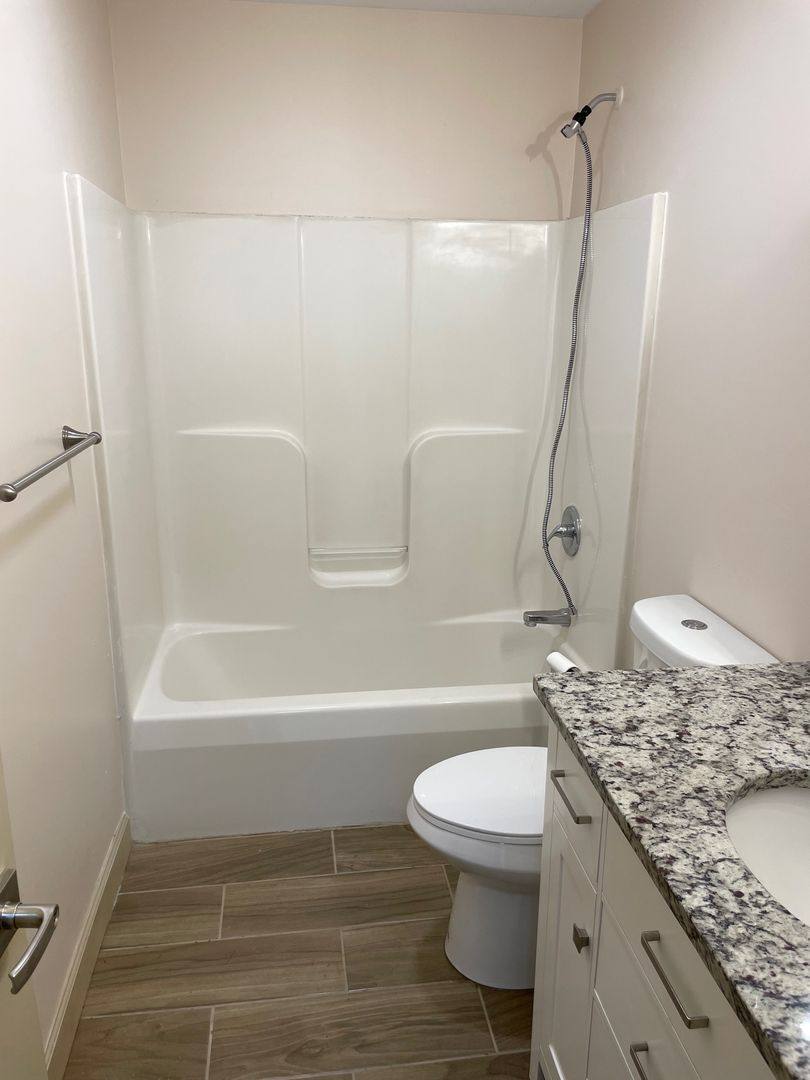Apartment for rent at 2962 Forest Park Dr, Randleman, NC 27317
