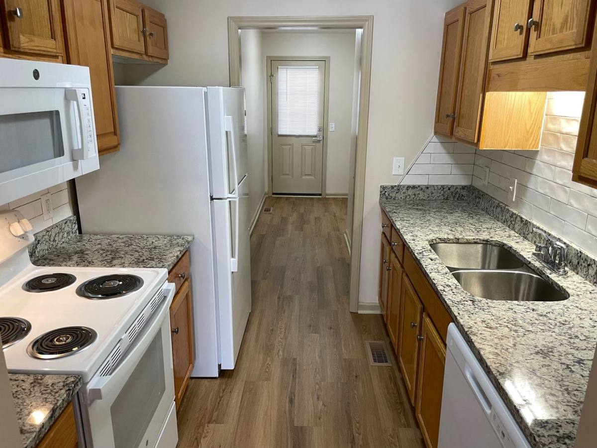 Apartment for rent at 2962 Forest Park Dr, Randleman, NC 27317