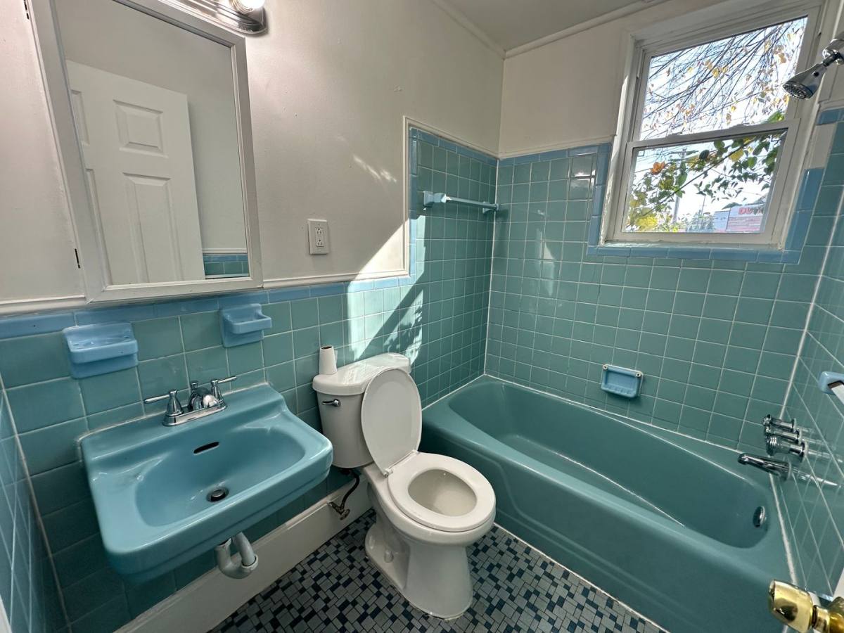 Apartment for rent at 600 Gay St, Phoenixville, PA 19460