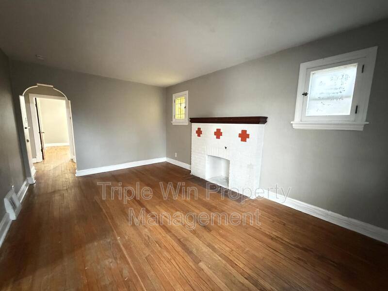 House for rent at 2527 Switzer Ave, Saint Louis, MO 63136