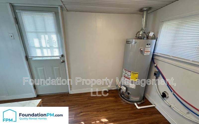 House for rent at 2569 Henderson St, Memphis, TN 38127