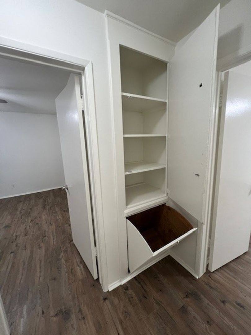 Apartment for rent at 6243-65 Vineland Ave, North Hollywood, CA 91606