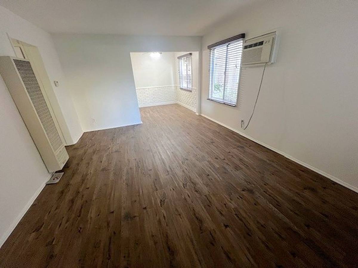 Apartment for rent at 6243-65 Vineland Ave, North Hollywood, CA 91606