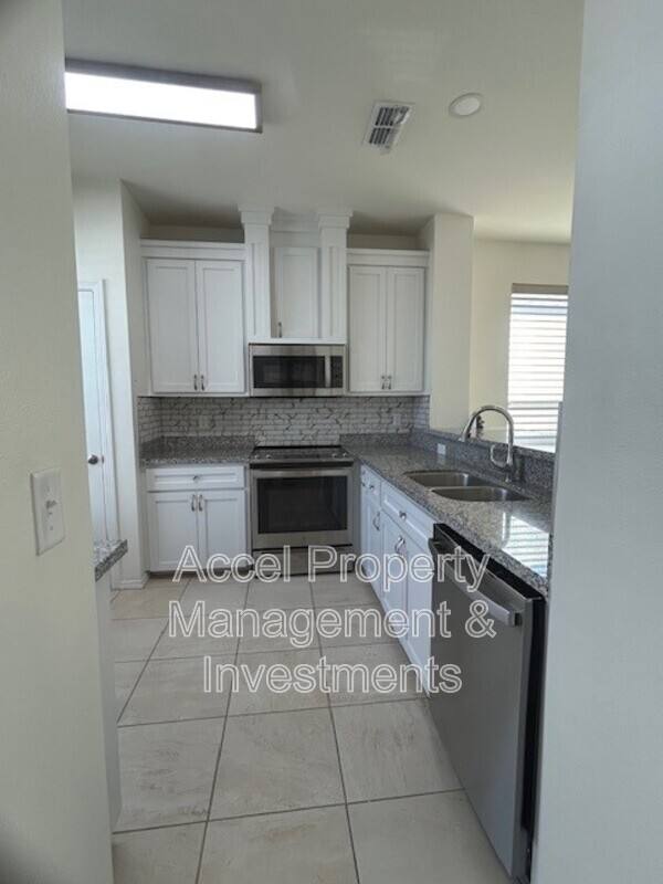 House for rent at 2325 N Peking St, Mission, TX 78572