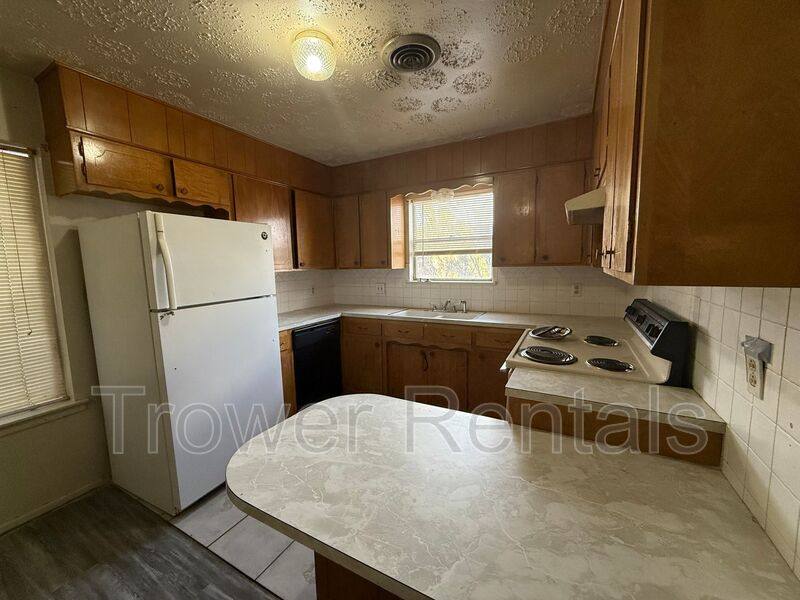 Townhouse for rent at 2-2701 Pagewood, Odessa, TX 79762
