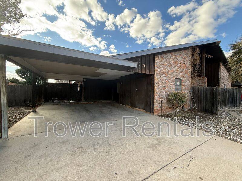 Townhouse for rent at 2-2701 Pagewood, Odessa, TX 79762