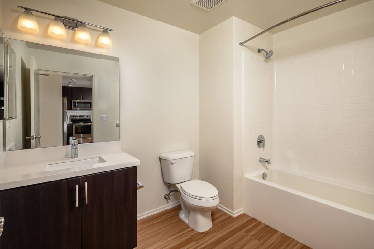 Apartment for rent at 4662 Lincoln Ave, Cypress, CA 90630